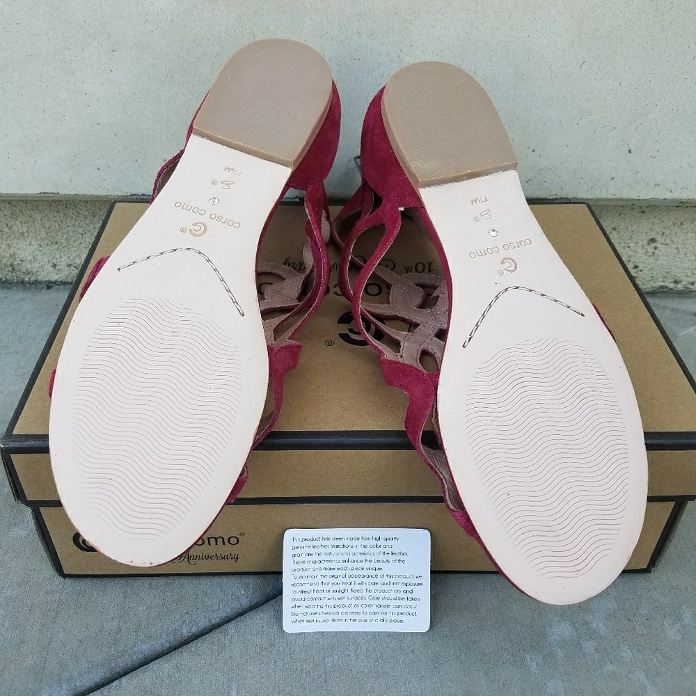 Stylish Corso Como Red Suede Gladiator Sandals - Picture 7 of 7